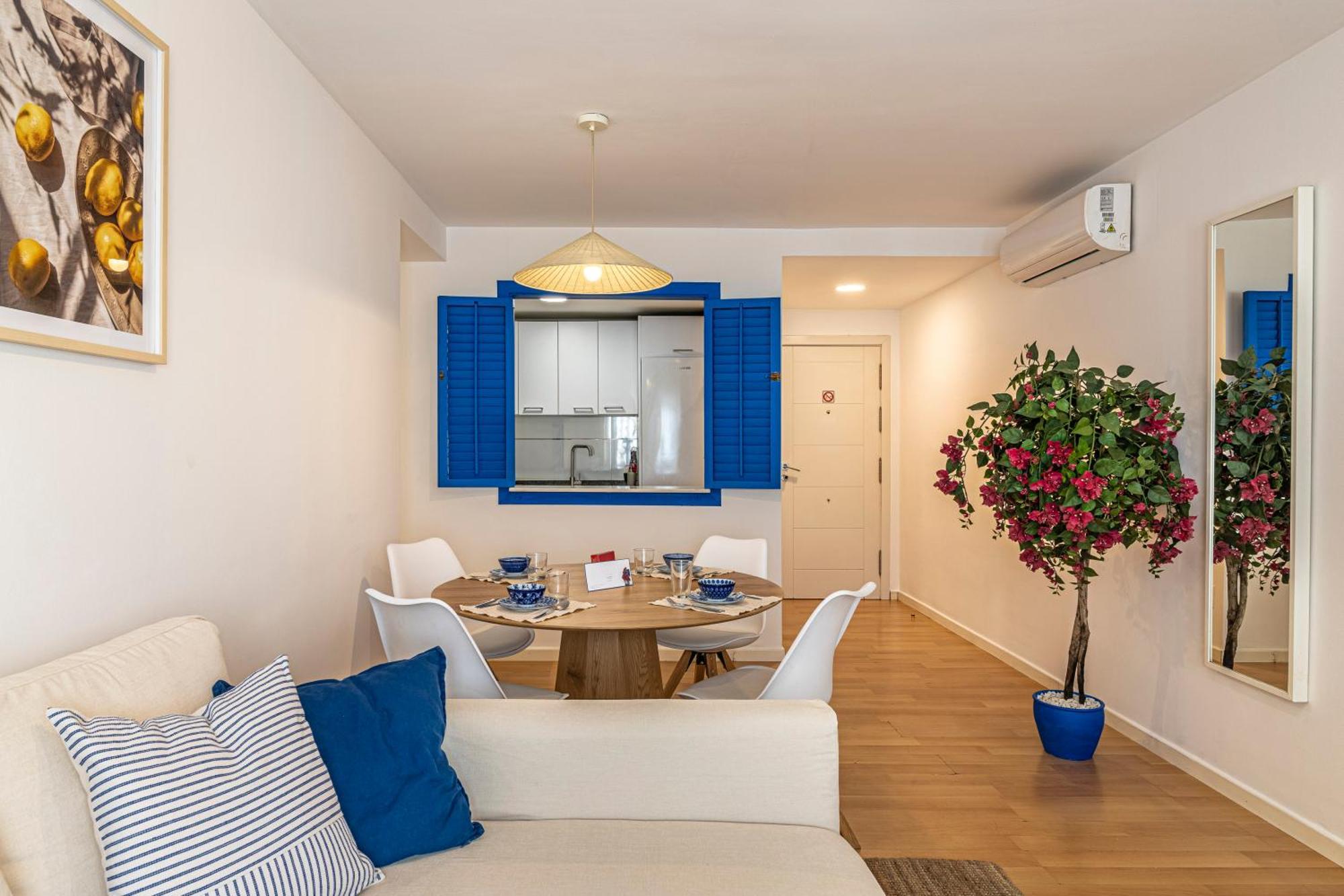 Solis Mare Apartments - Pedregalejo Beach มาลากา ภายนอก รูปภาพ