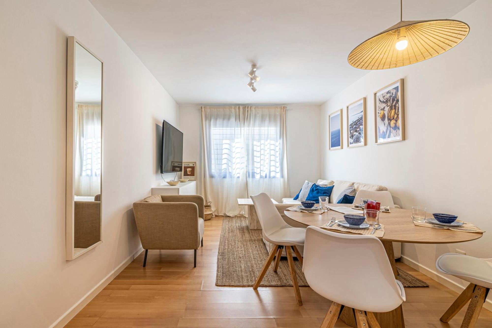 Solis Mare Apartments - Pedregalejo Beach มาลากา ภายนอก รูปภาพ