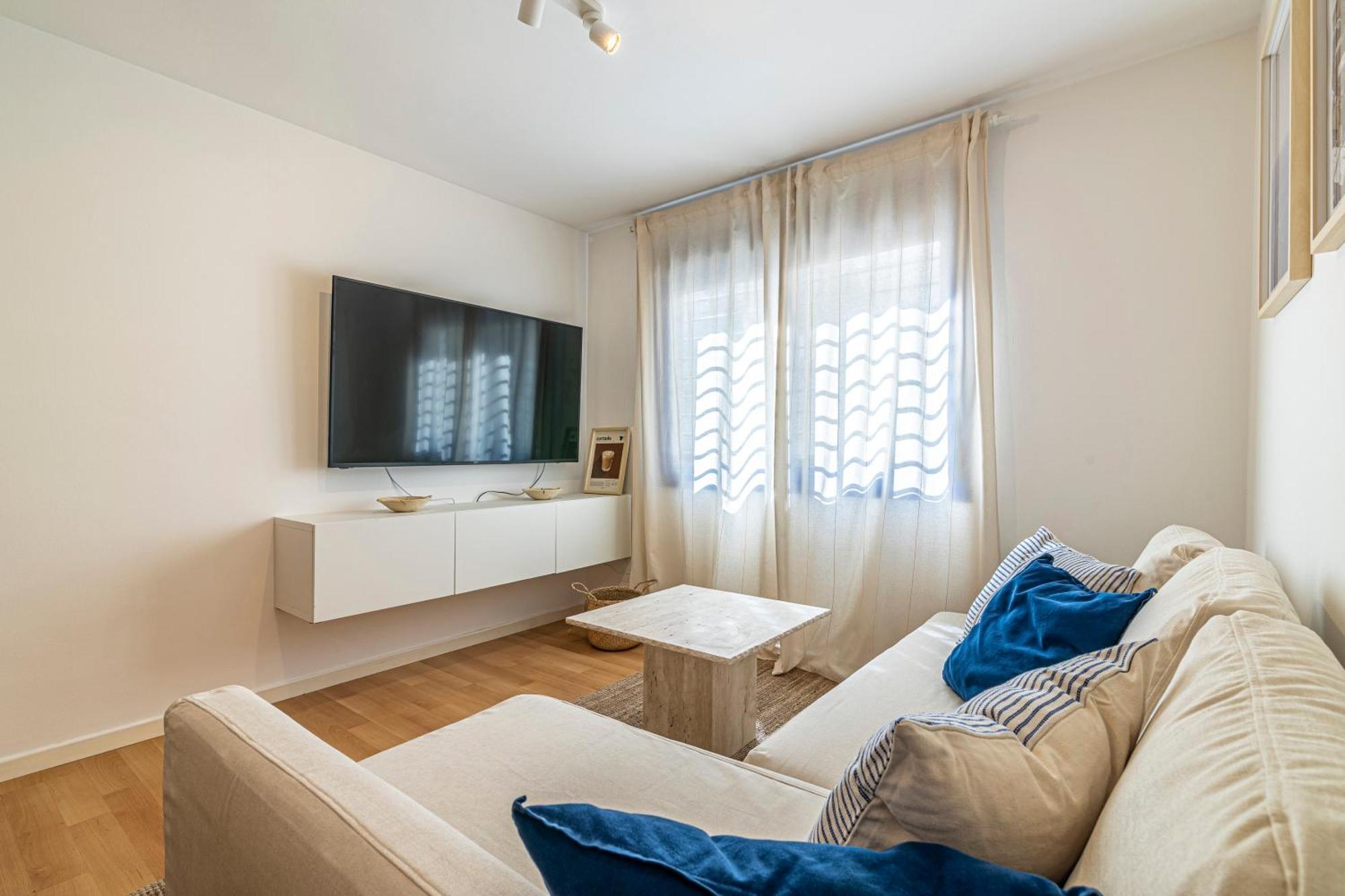 Solis Mare Apartments - Pedregalejo Beach มาลากา ภายนอก รูปภาพ